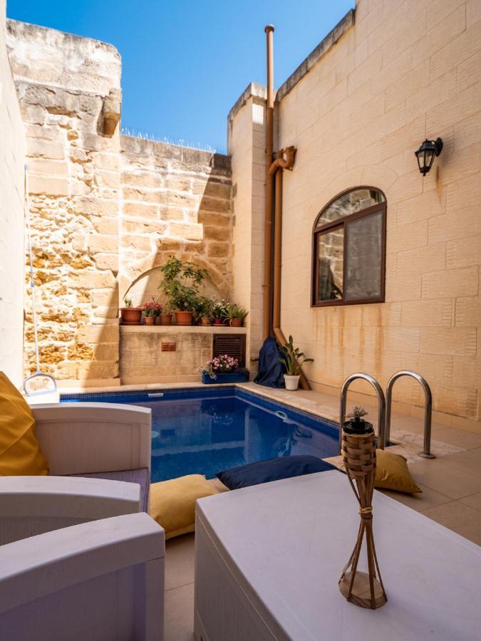 250 y.o. Tal-Bambinu Farmhouse Xagħra Exterior foto